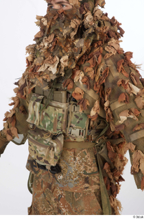 Photos Frankie Perry Army Sniper KSK Germany upper body 0005.jpg